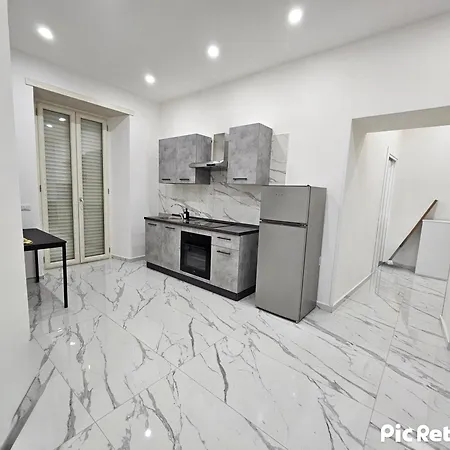 Titta's House Naples